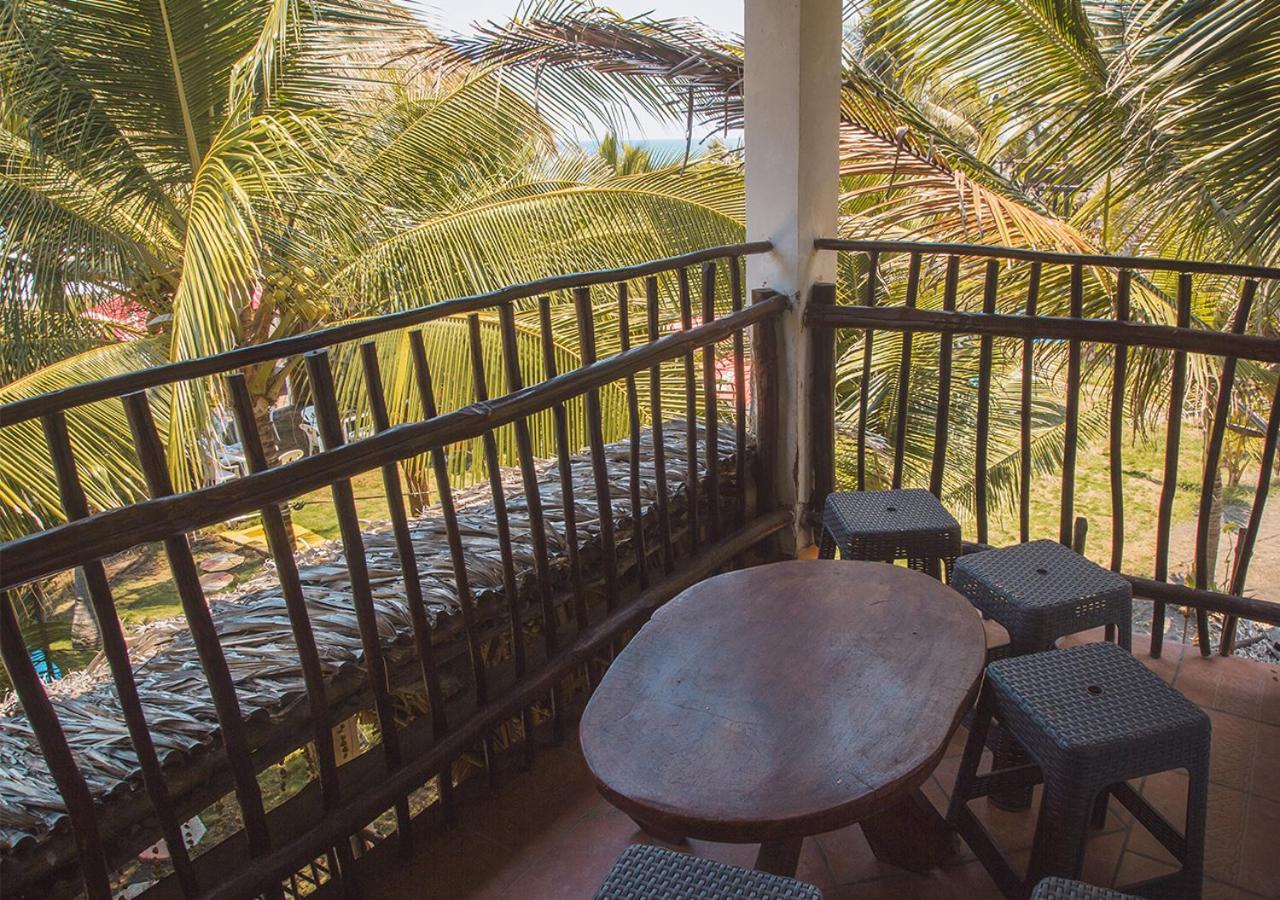 Marbella Eco Lodge Monterrico Εξωτερικό φωτογραφία
