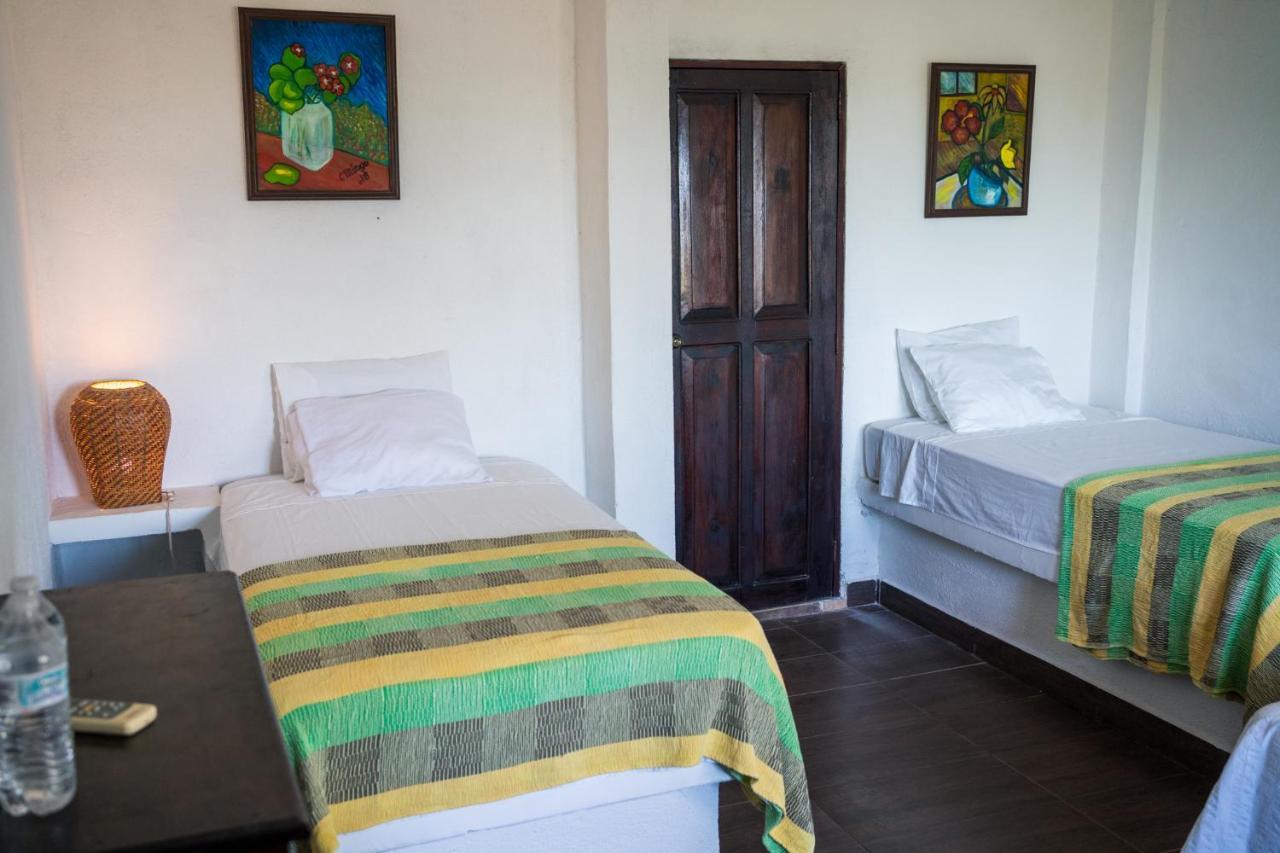 Marbella Eco Lodge Monterrico Εξωτερικό φωτογραφία